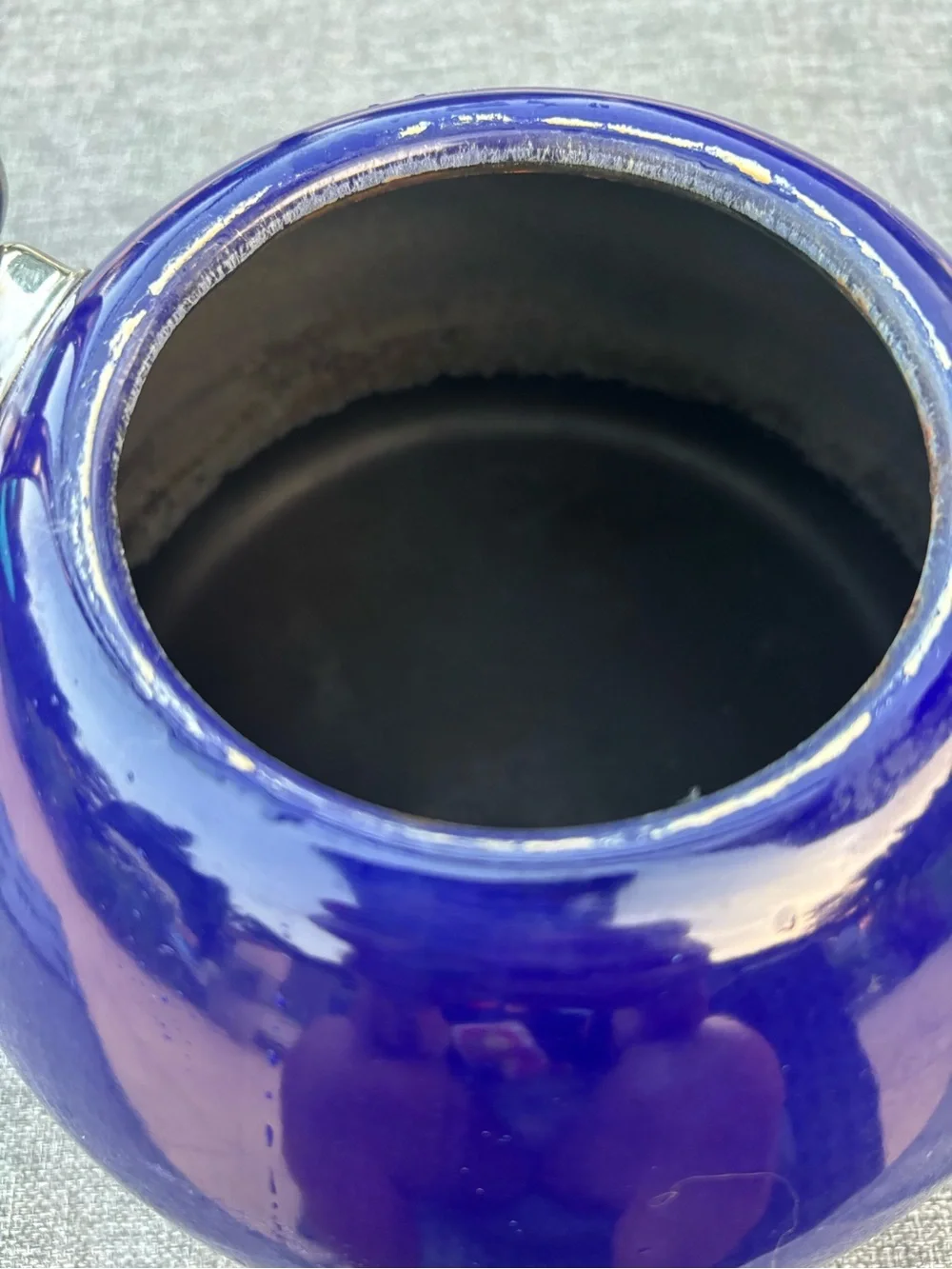 Chantal 1.8 Quart Whistling Tea Kettle